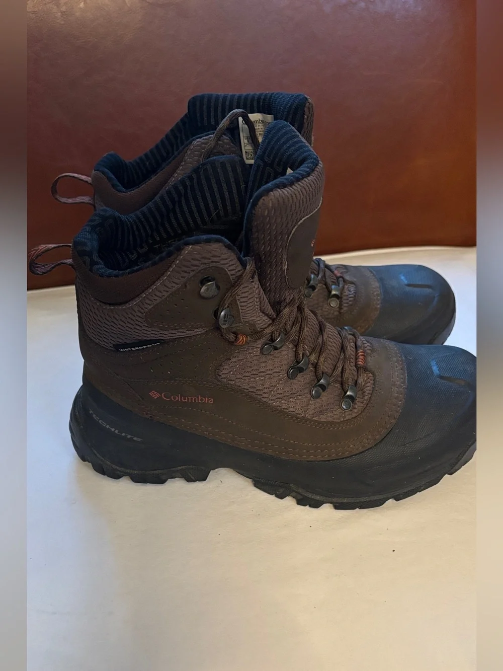 Columbia Men’s Bugaboot Waterproof 200g Insulated Winter Snow Boots Brown Size 8